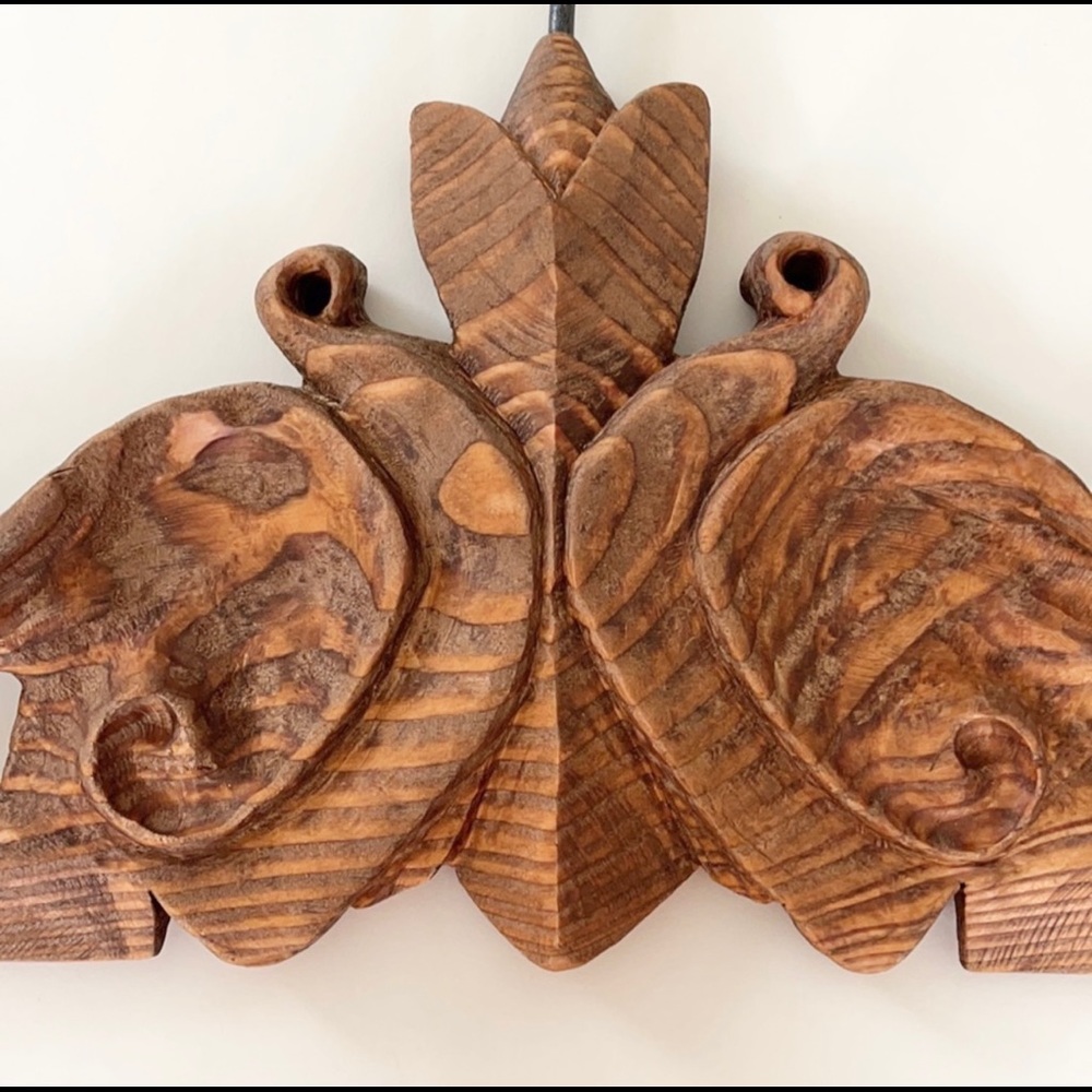 Hand Made Wood Hanger Tan Color NEW - Picture 3 of 6